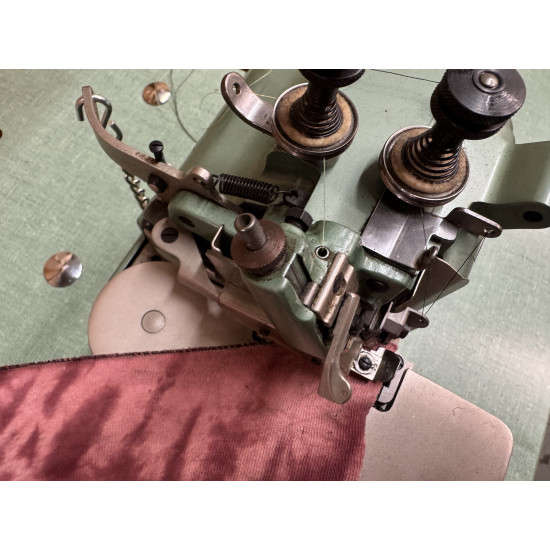 Merrow MG-2DNR-1 Overlock