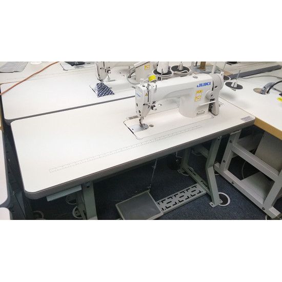 JUKI 8700 Sewing Machines